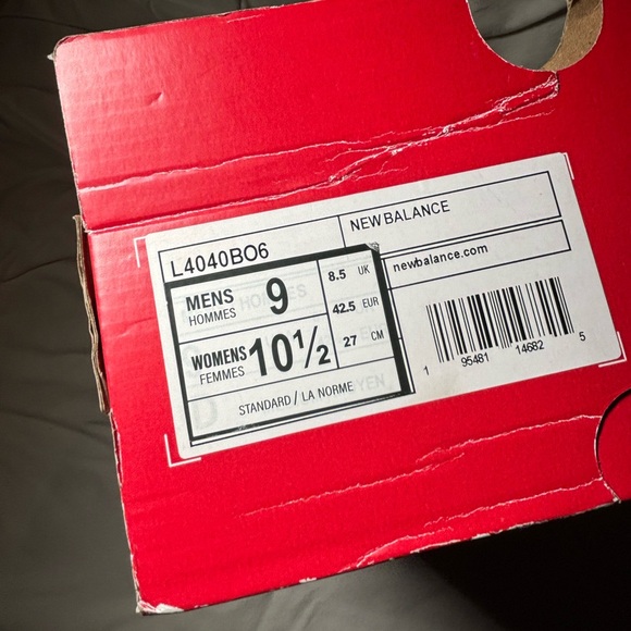 New balance FuelCell 4040 v6 Metal Cleat men’s size 9 with box no lid main image 4
